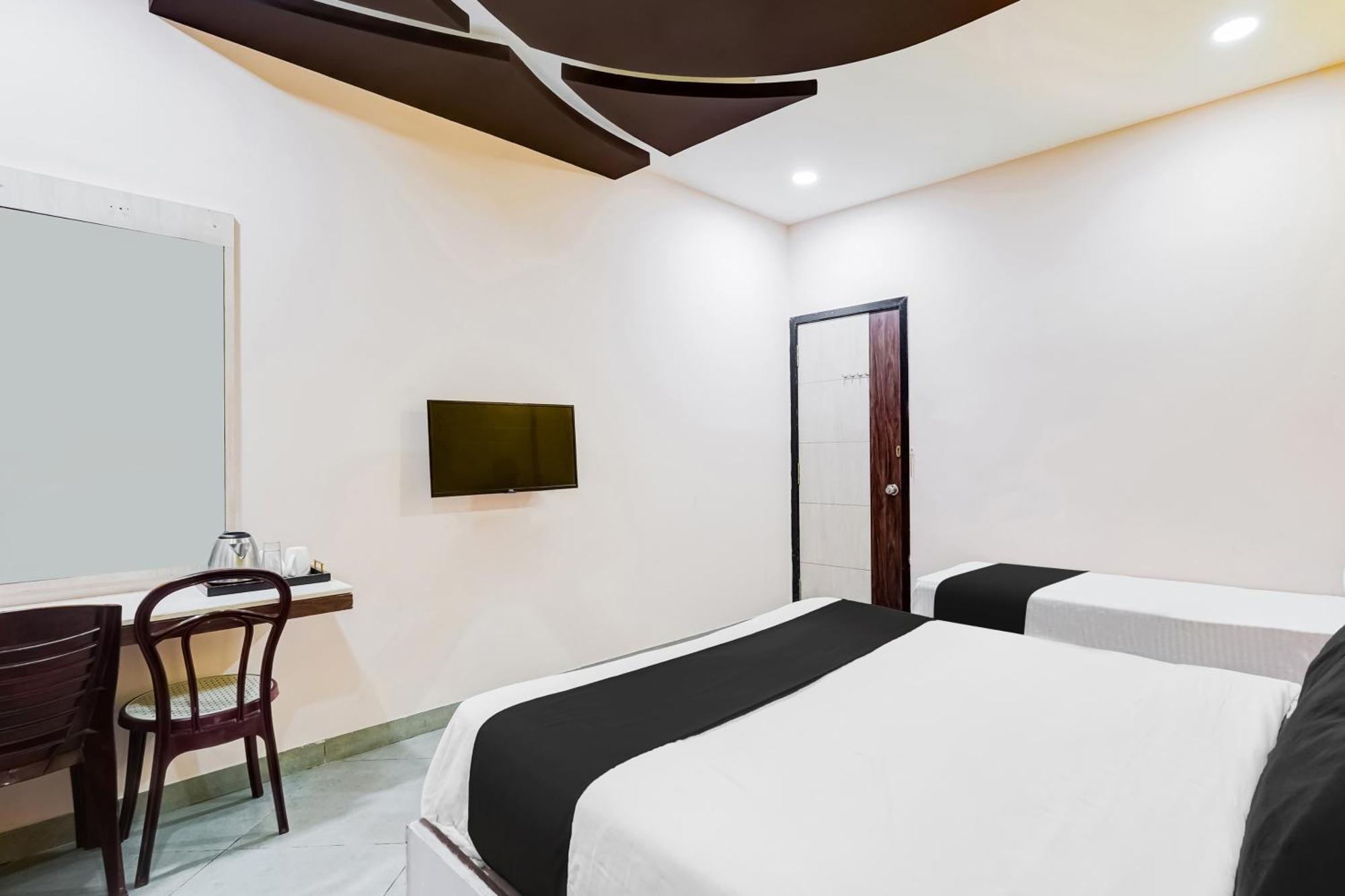 Super Townhouse Purushawalakm Hotel Chennai Luaran gambar